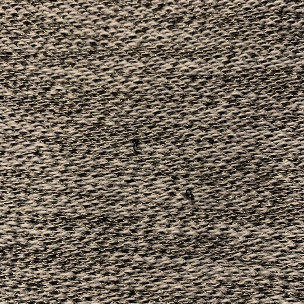 Sweater - Picture 4 of 4